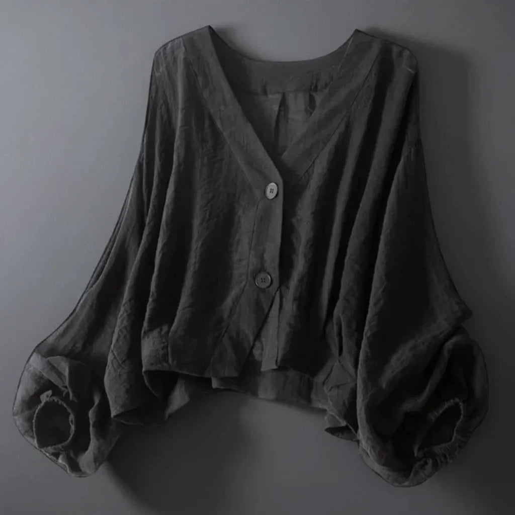 The Maïa Linen Blouse